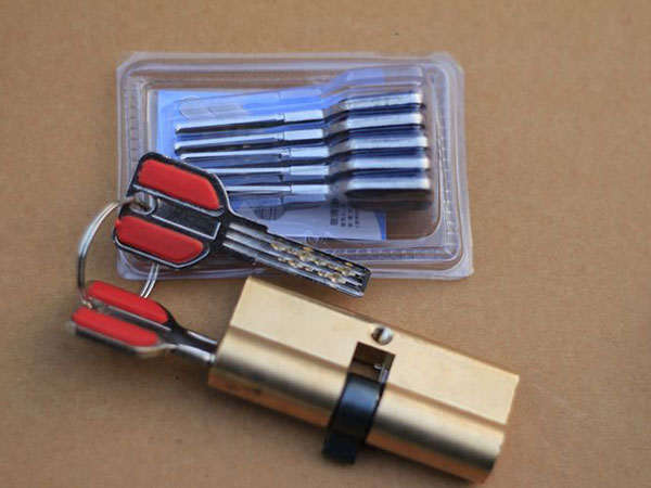 河池24小时上门开锁公司